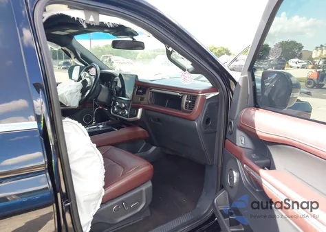 2022 Ford Expedition Limited Max z USA, uszkodzony, nr VIN 1FMJK2AT0NEA57680